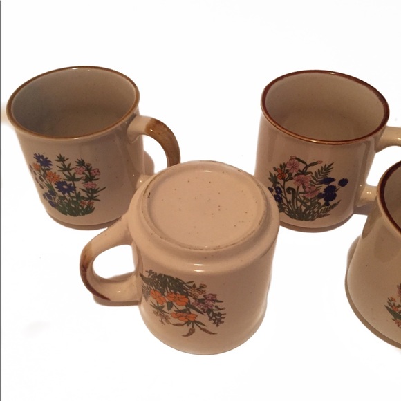 set of 6 ceramic vintage mugs - Picture 2 of 4